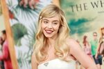 Sydney Sweeney Looks Cute at The White Lotus Premiere in Pac